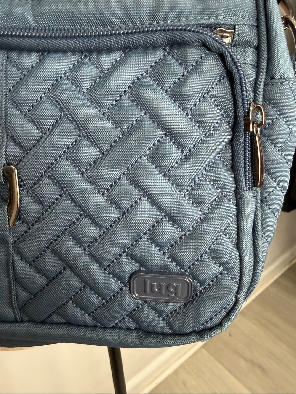 lug Quilted Navy Blue Crossbody Bag - Picture 3 of 6